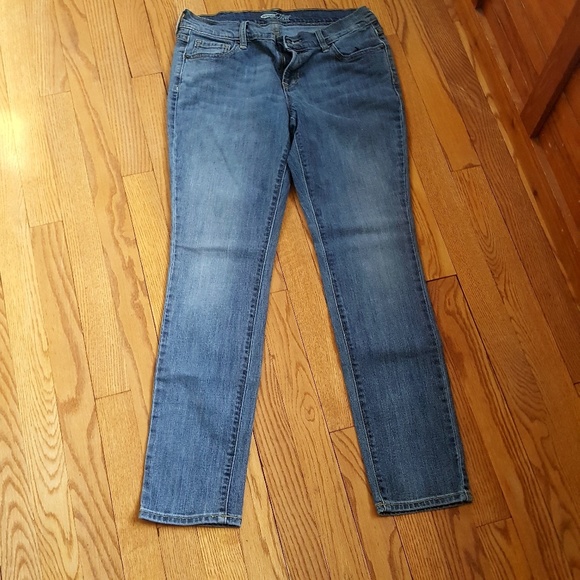 Old Navy Flirt Short Size 6 - Picture 6 of 7